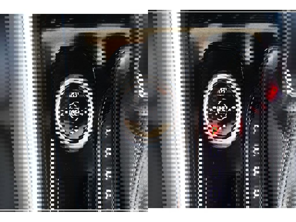 Used 2024 Chevrolet Colorado ZR2 w/ ZR2 Convenience Package III image 22