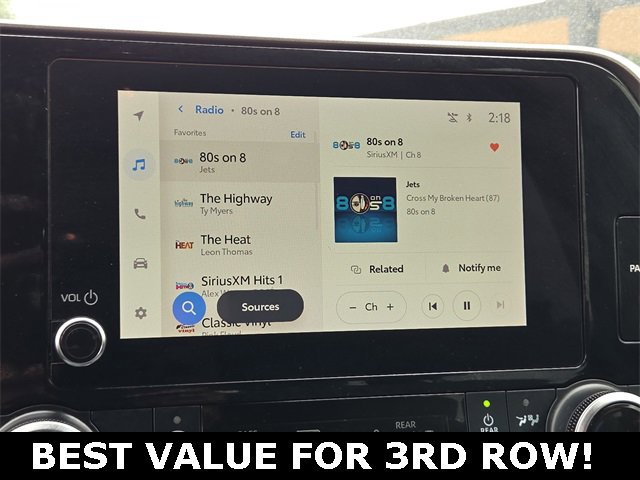 Used 2023 Toyota Highlander L image 18