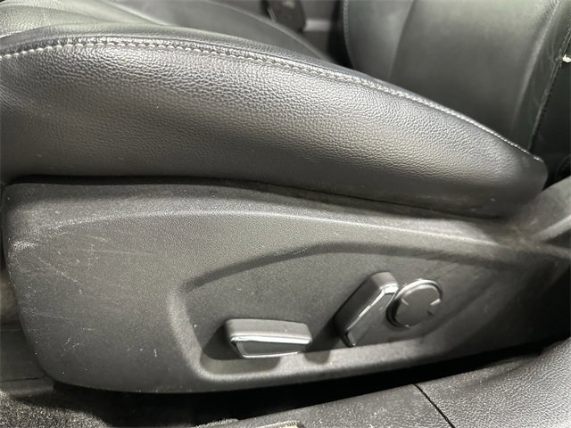 Used 2015 Ford Fusion Titanium image 16