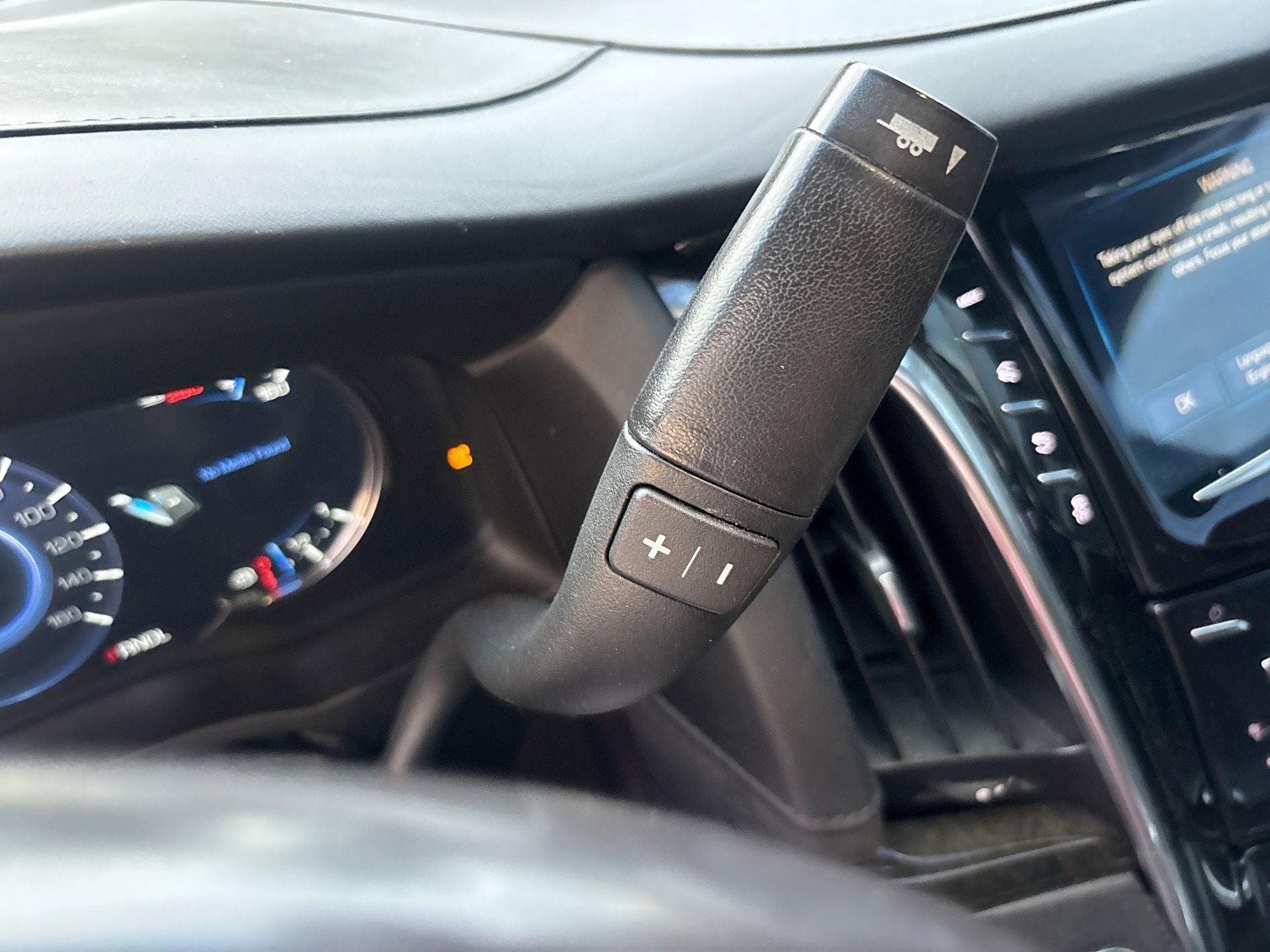 Used 2019 Cadillac Escalade ESV Platinum AWD/4WD image 21