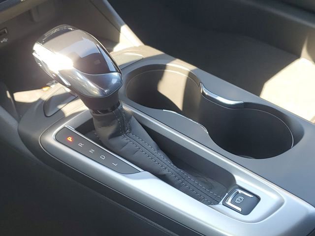 Used 2025 Buick Envista Preferred w/ Convenience II Package image 22
