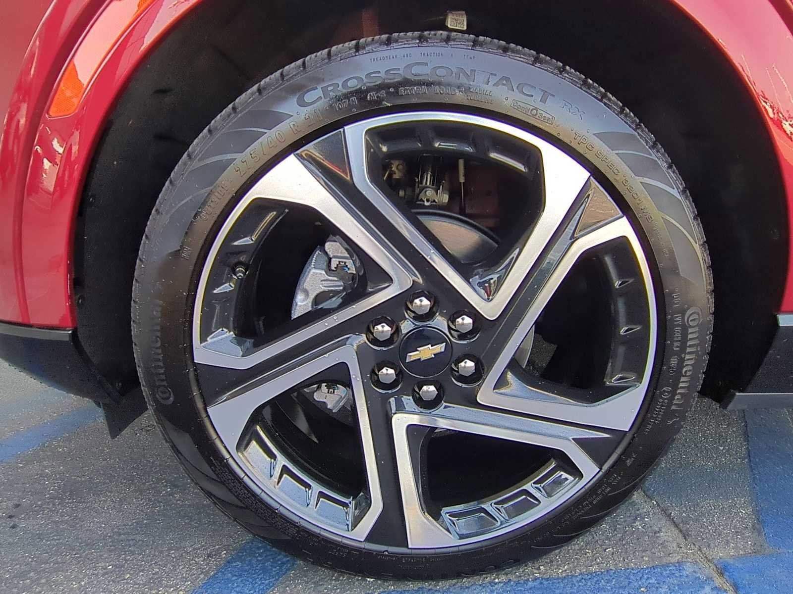 Used 2026 Chevrolet Equinox EV LT w/ Convenience Package II FWD image 28