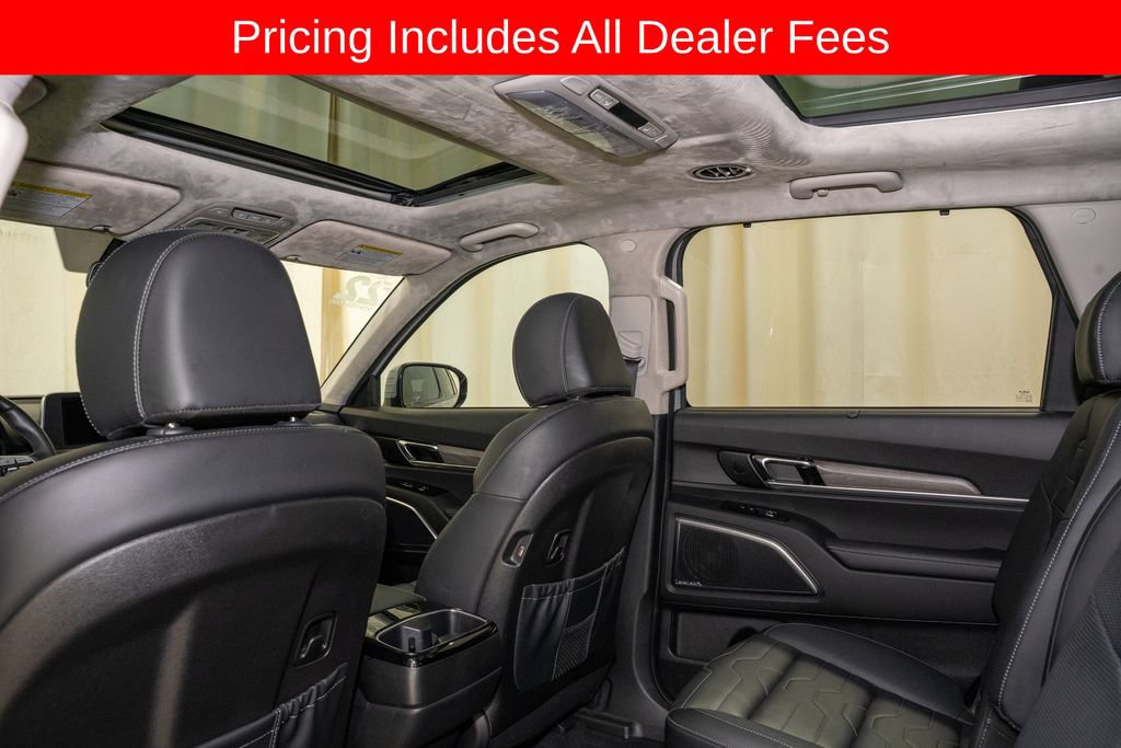 Used 2022 Kia Telluride SX w/ SX Prestige Package AWD/4WD image 10