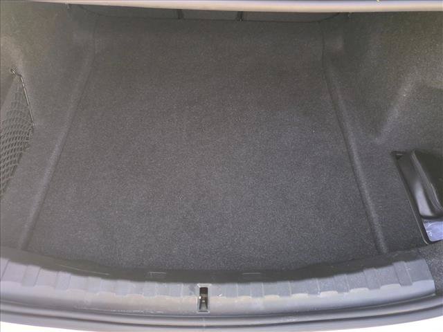 Used 2024 BMW 330i Sedan w/ Convenience Package RWD image 6