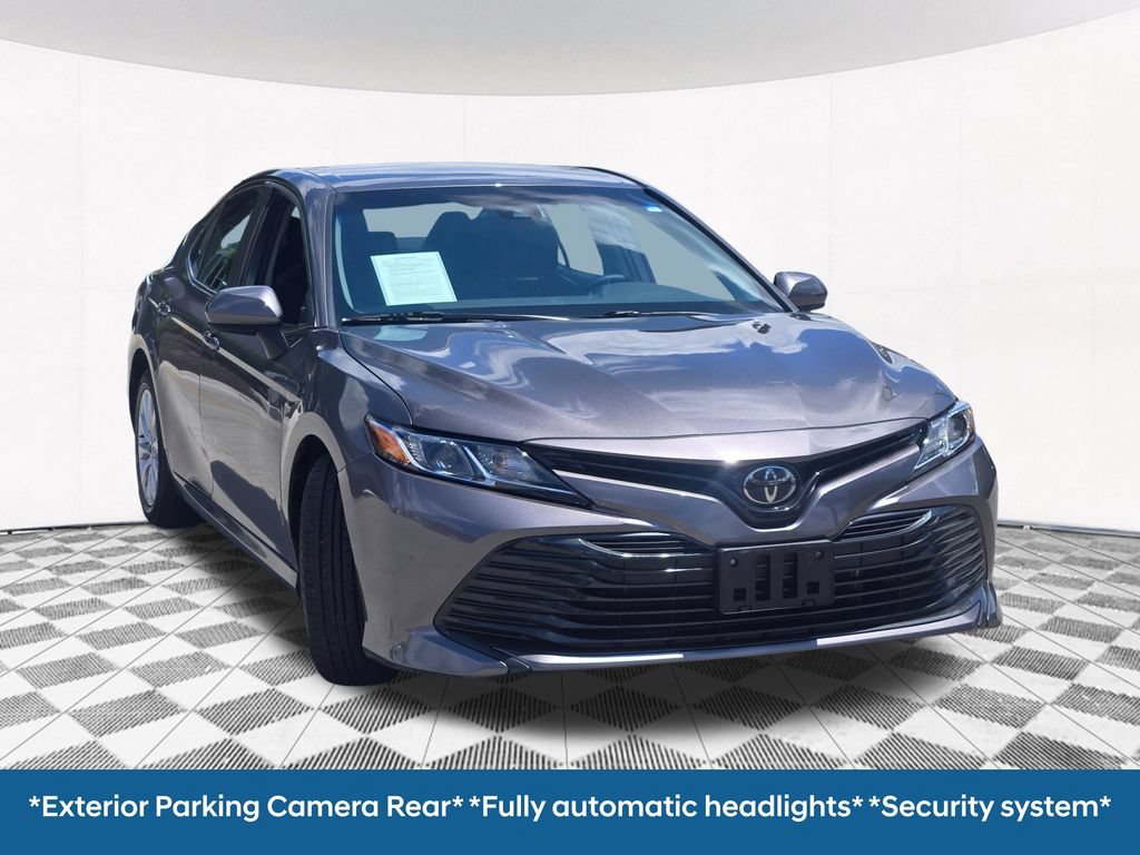Used 2020 Toyota Camry LE w/ Carpet Mat Package FWD image 7
