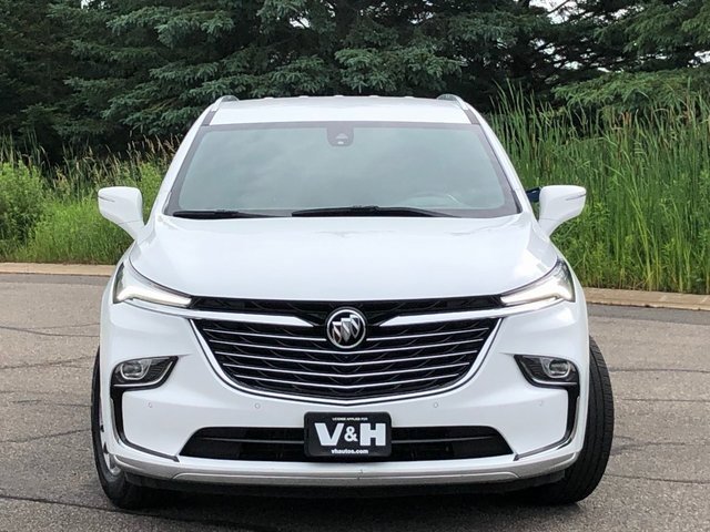 Used 2024 Buick Enclave Premium image 36