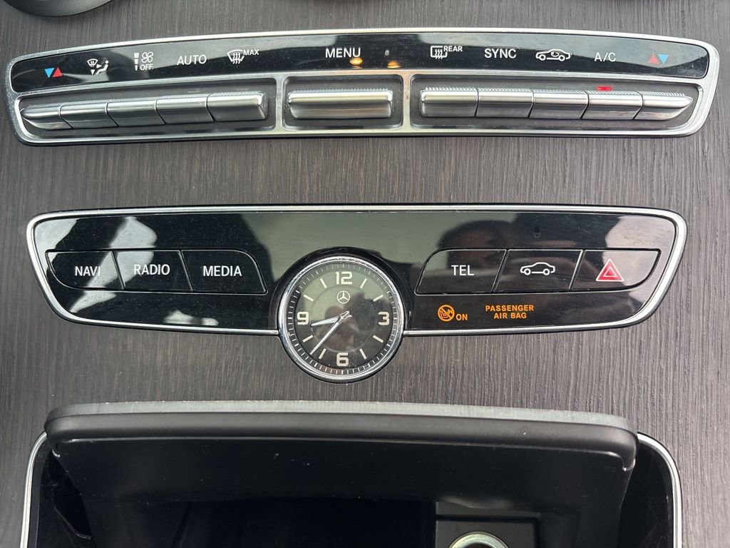 Used 2021 Mercedes-Benz C 300 4MATIC Sedan w/ AMG Line image 32