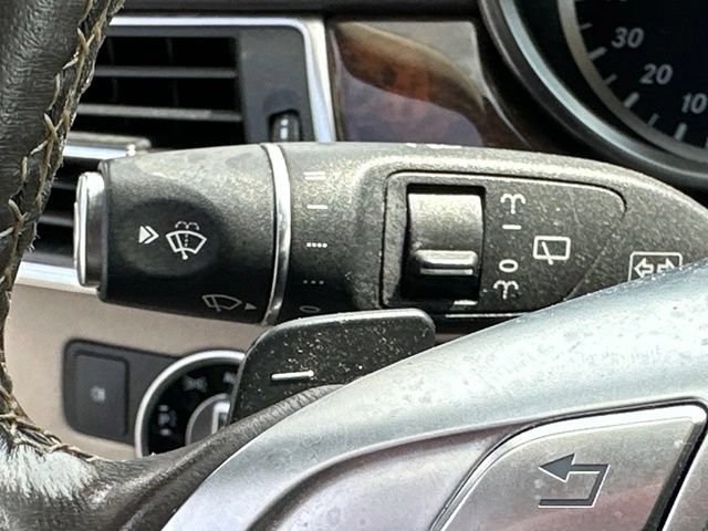 Used 2014 Mercedes-Benz GL 550 4MATIC image 23