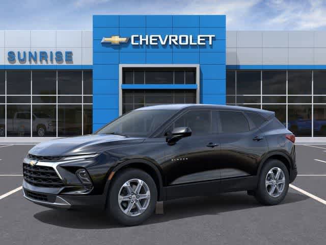 New 2026 Chevrolet Blazer LT image 3