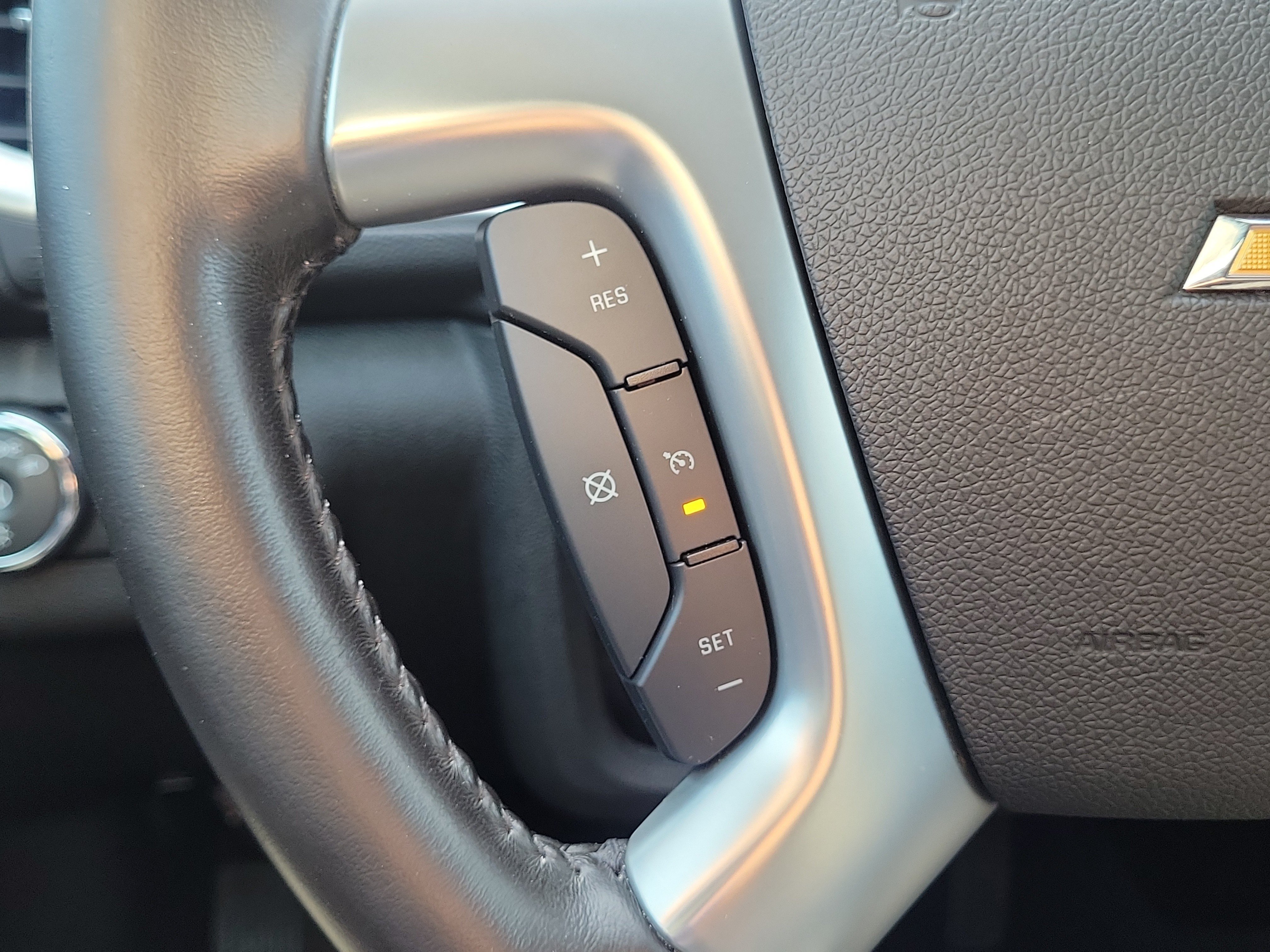Used 2017 Chevrolet Traverse LT FWD image 26