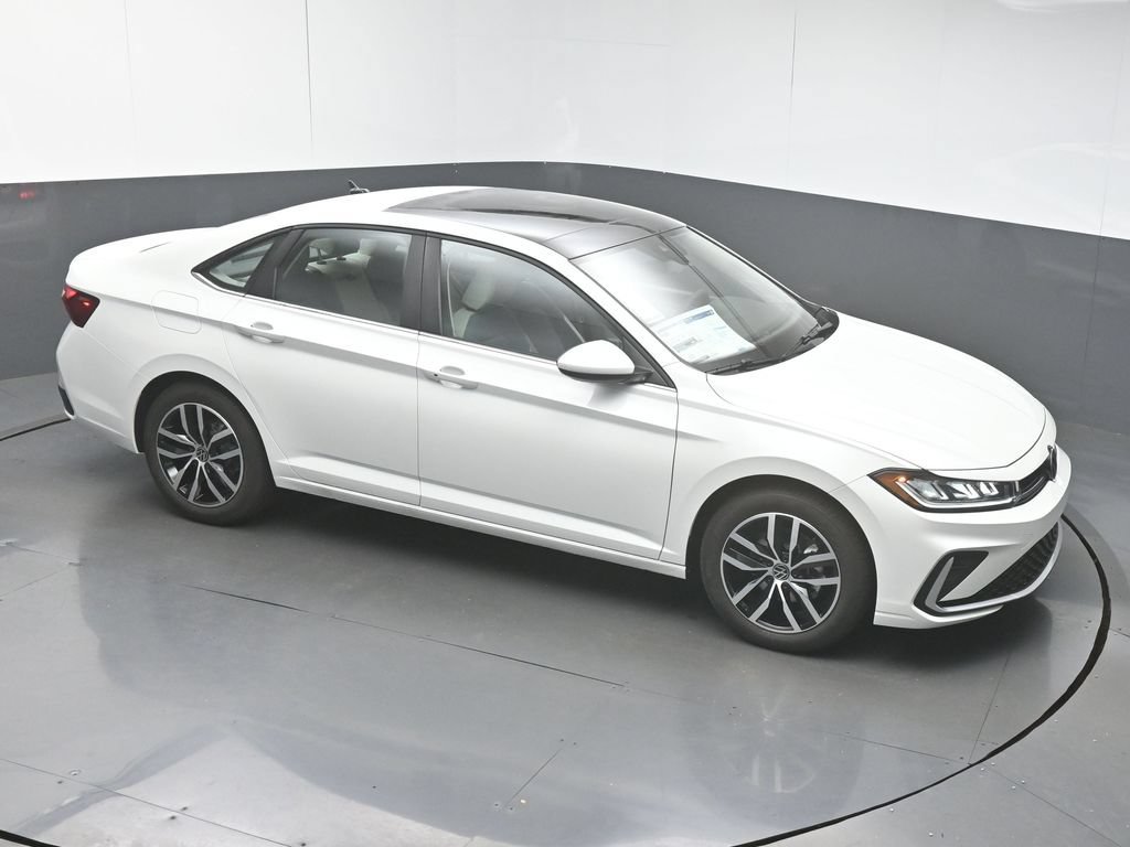 New 2026 Volkswagen Jetta SE FWD image 38