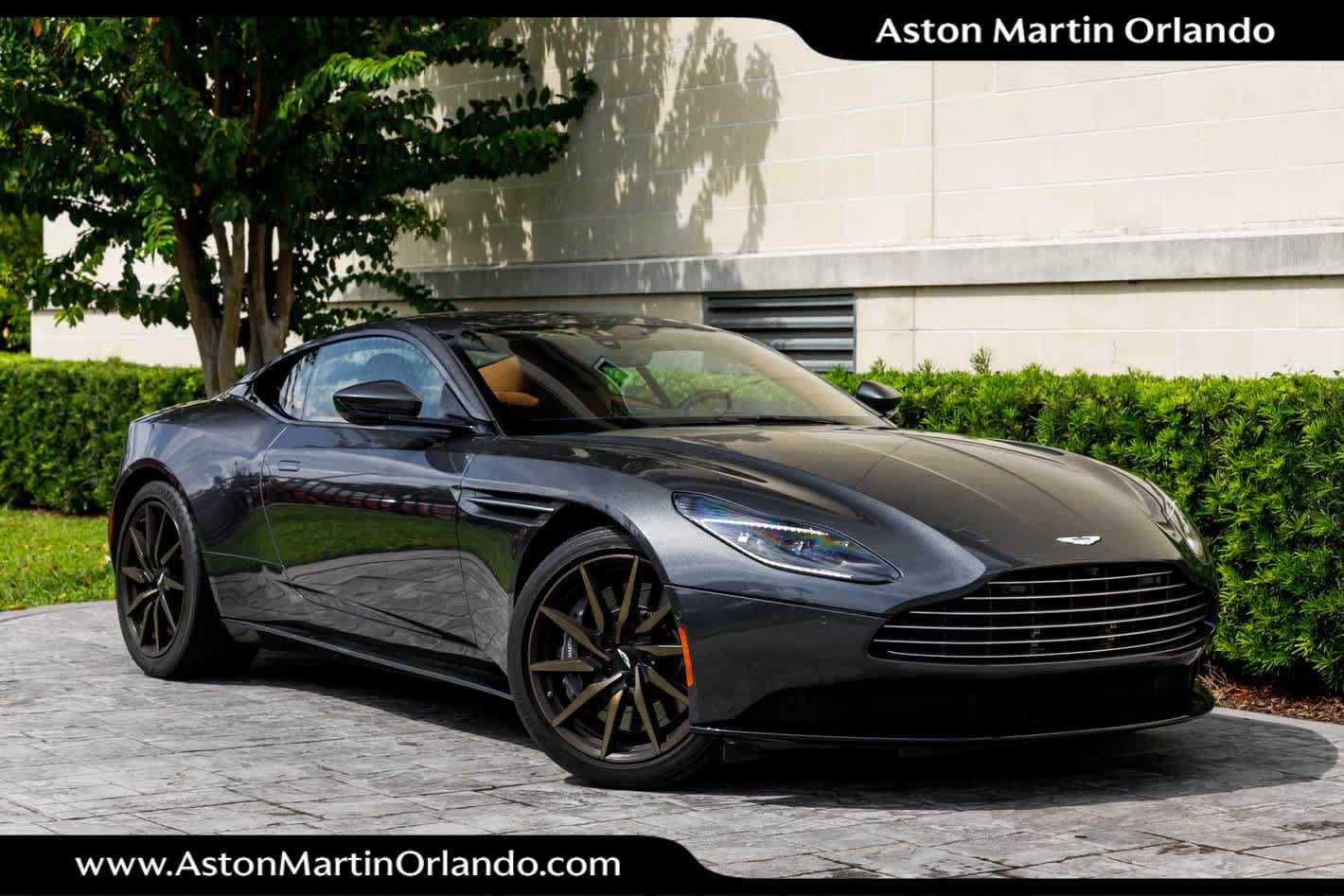 Used 2022 Aston Martin DB11 Coupe RWD image 1