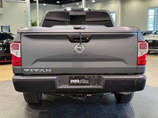 Used 2019 Nissan Titan S RWD image 7