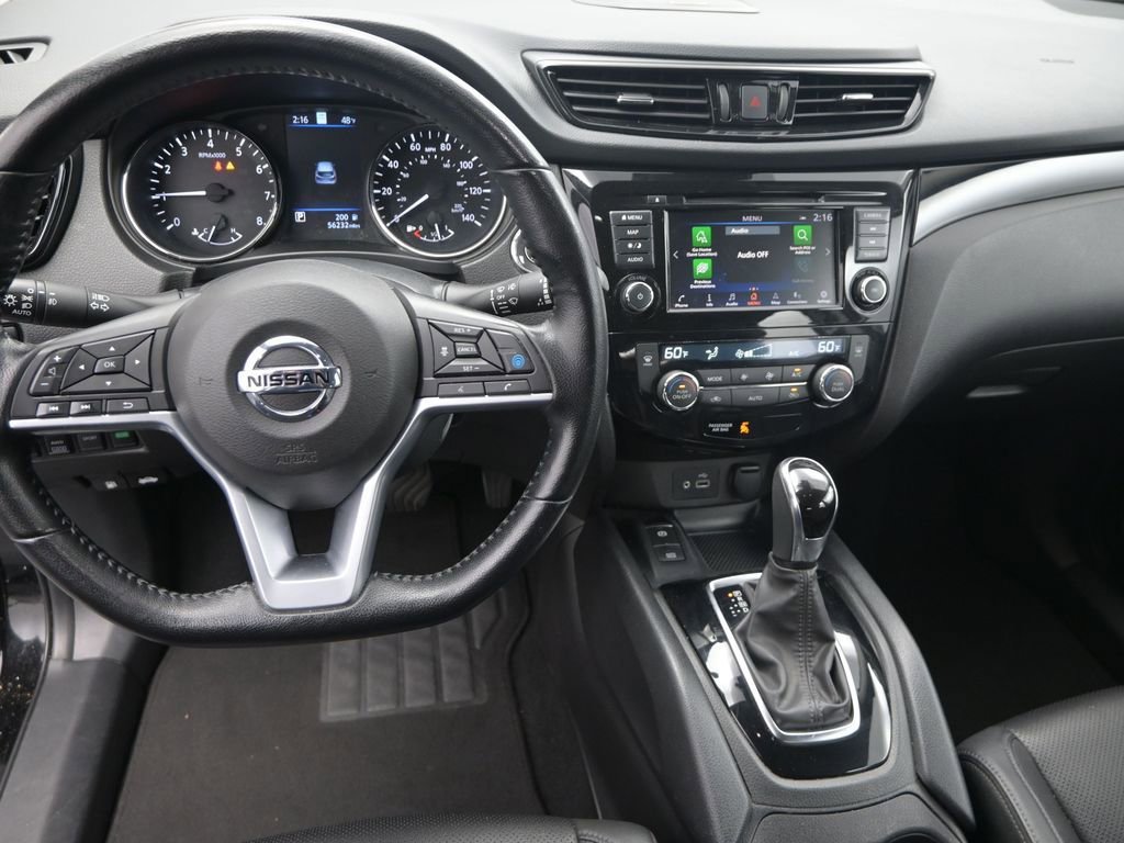 Used 2022 Nissan Rogue Sport SL w/ Premium Package image 19