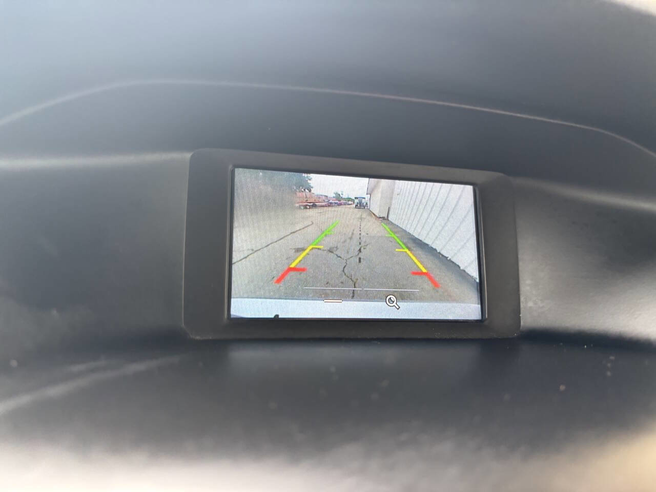 Used 2018 Ford Focus SE image 20