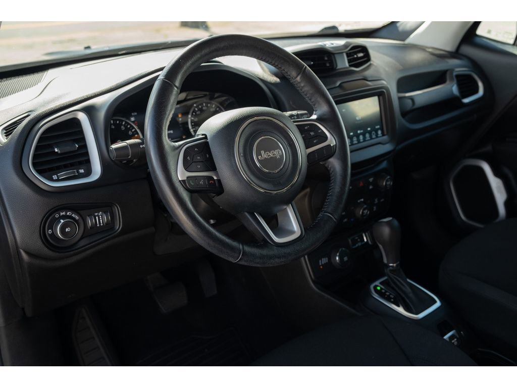 Used 2021 Jeep Renegade Latitude w/ Convenience Group image 10