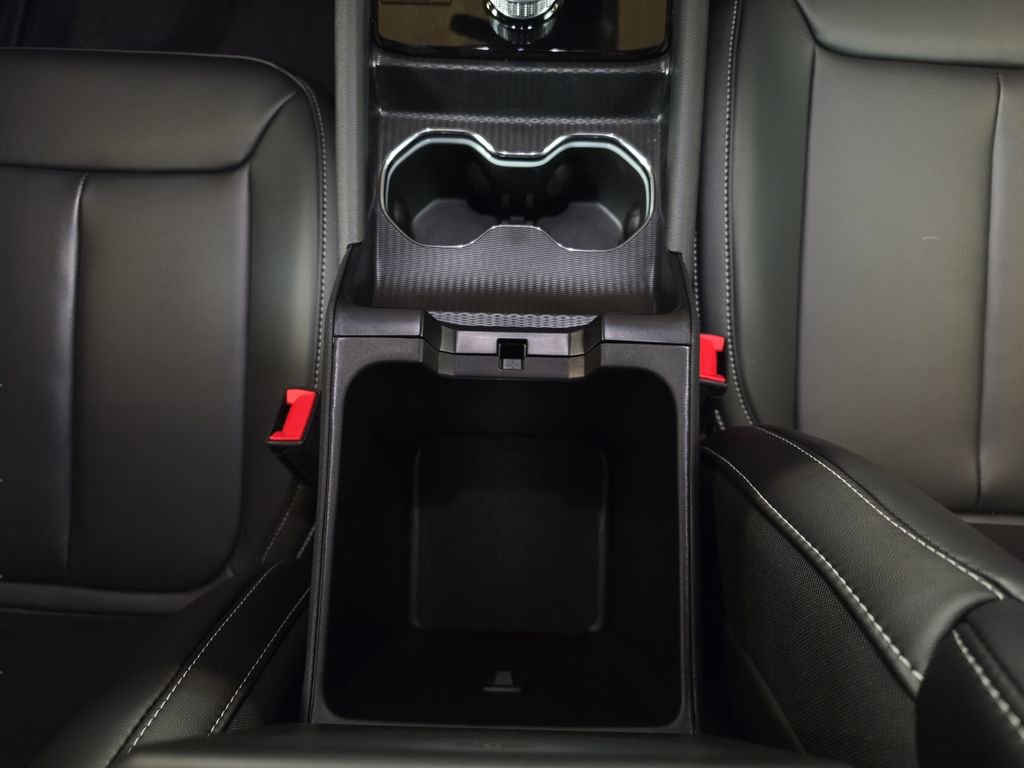 New 2026 Jeep Grand Cherokee L Limited AWD/4WD image 16