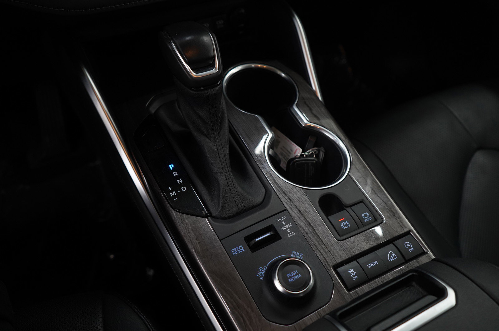 Used 2020 Toyota Highlander Limited image 19