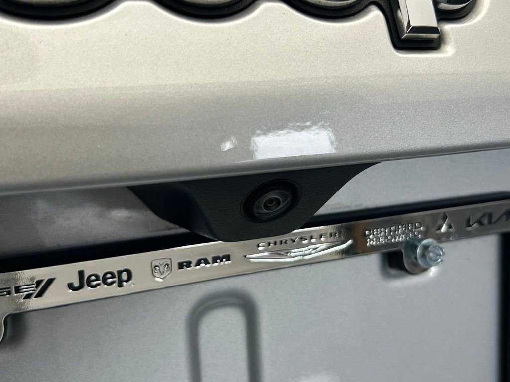 Used 2024 Jeep Compass Latitude AWD/4WD image 30