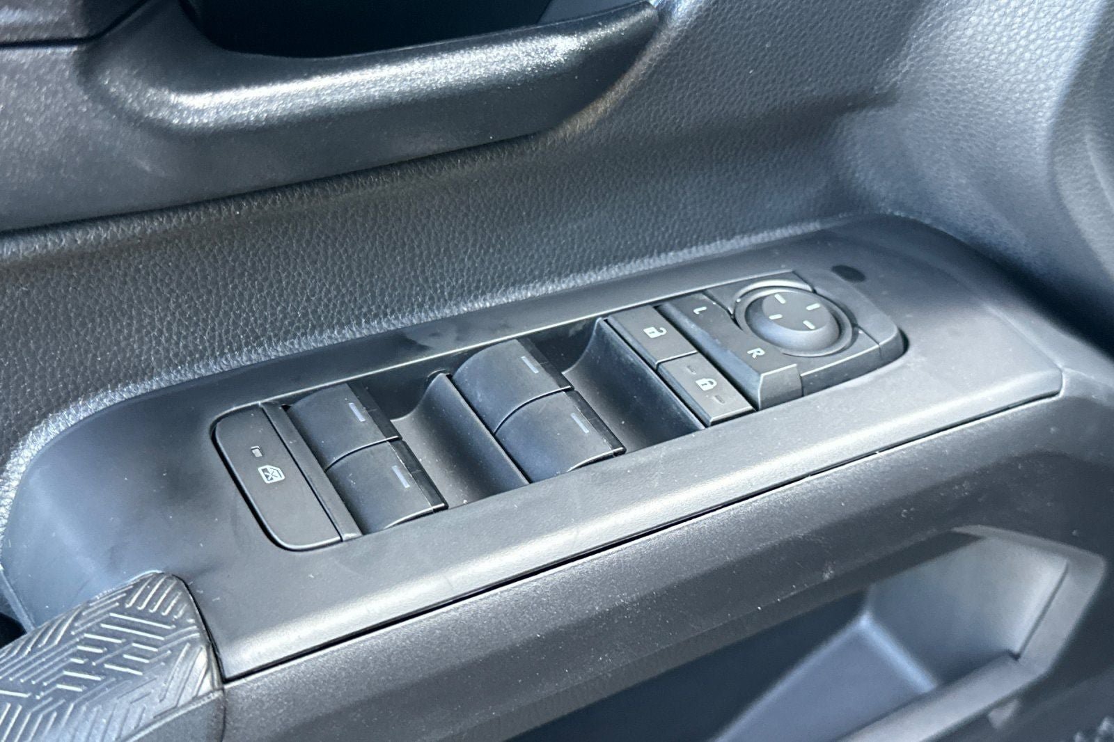 New 2026 Toyota Tacoma SR5 AWD/4WD image 13