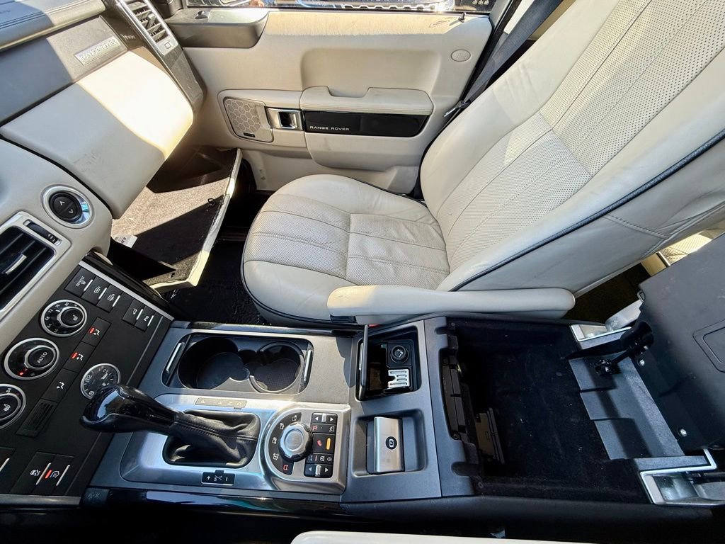 Used 2012 Land Rover Range Rover Supercharged image 19