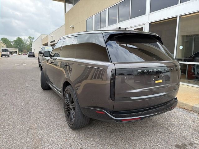 Used 2024 Land Rover Range Rover SE image 6