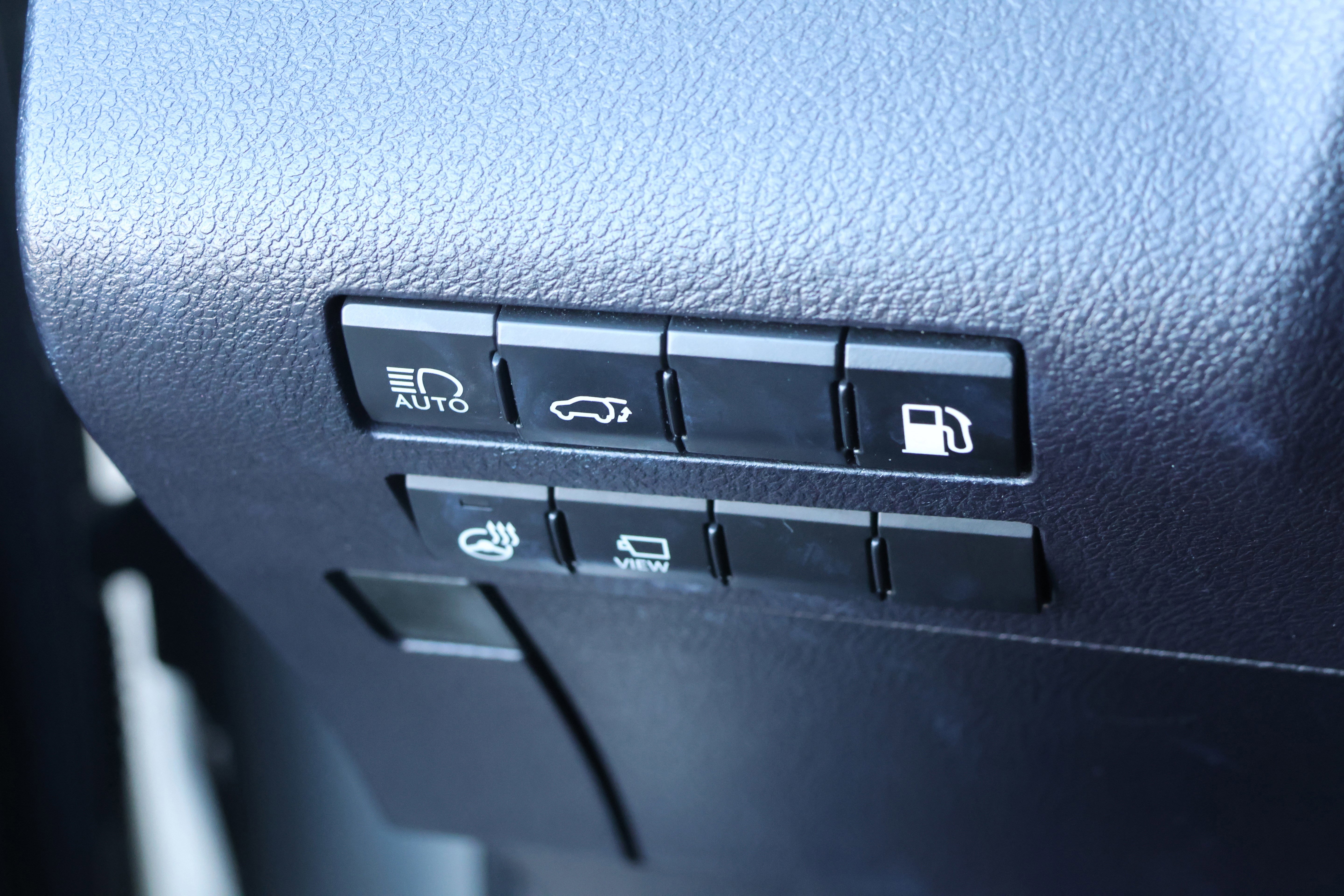 Used 2017 Lexus RX 450h AWD image 15