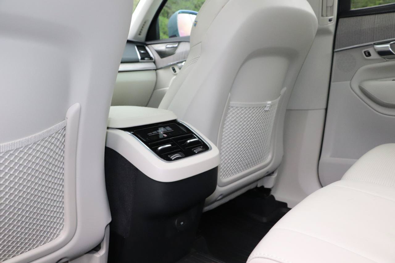 Used 2021 Volvo XC90 T6 Inscription w/ Advanced Package AWD/4WD image 33