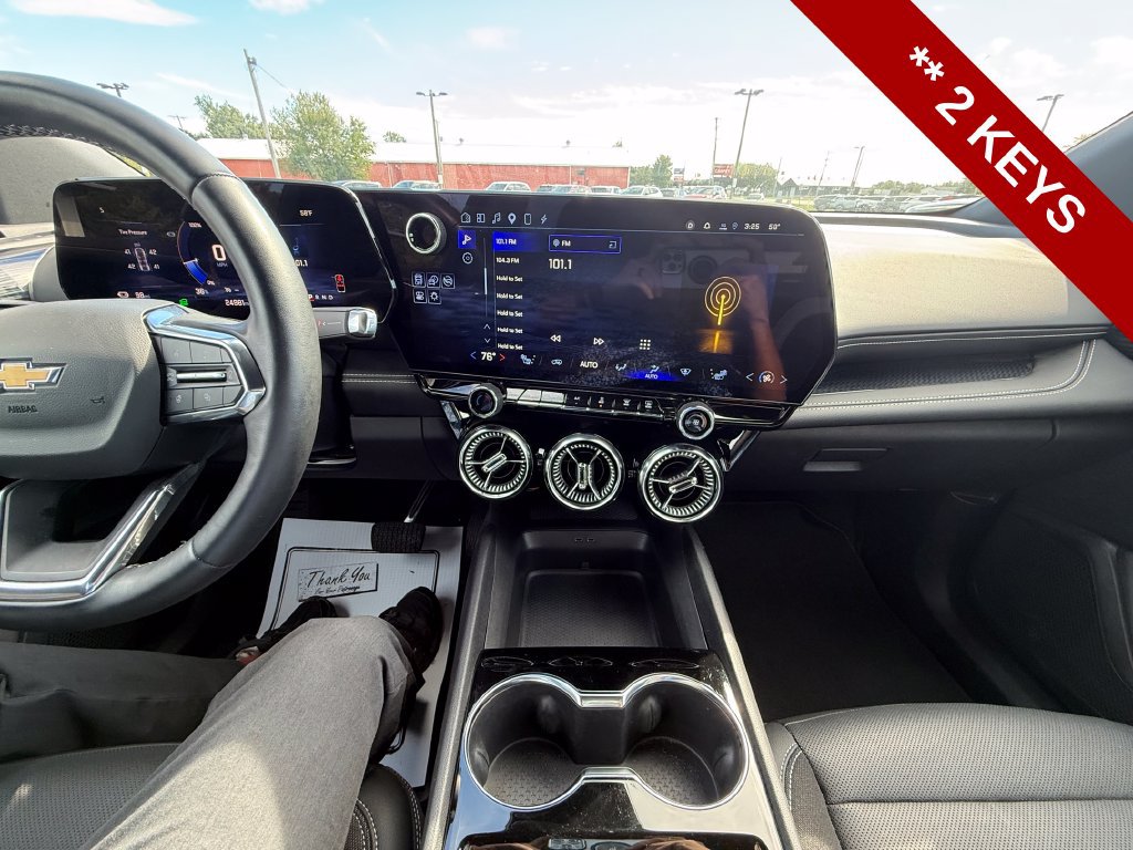 Used 2024 Chevrolet Blazer EV LT AWD/4WD image 22