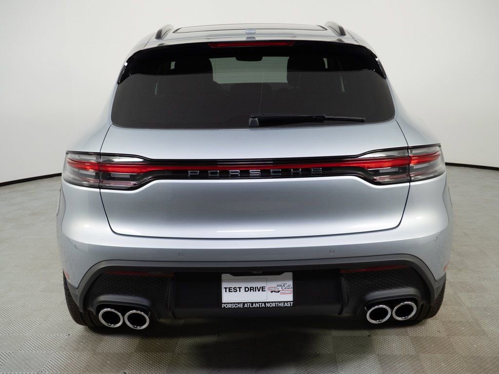 New 2026 Porsche Macan image 30