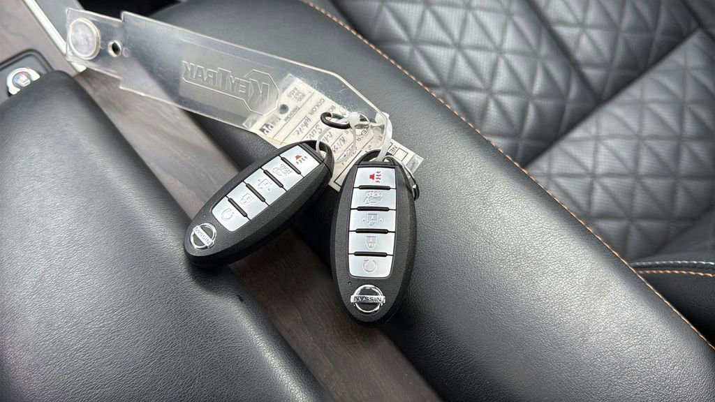 Used 2021 Nissan Murano Platinum w/ Cargo Package image 27