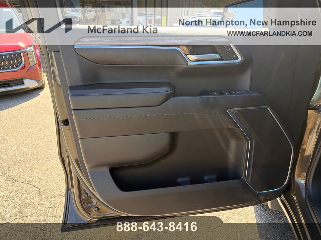 Used 2024 GMC Sierra 1500 Elevation AWD/4WD image 11