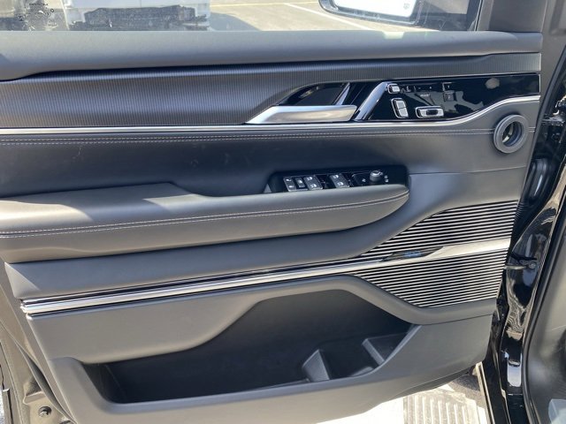 New 2024 Jeep Grand Wagoneer Series II w/ Quick Order Packagew 28T image 12