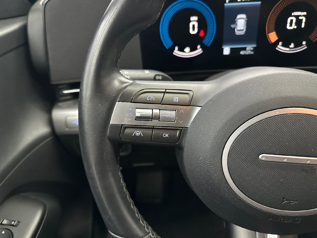 Used 2025 Hyundai Kona SEL AWD/4WD image 25
