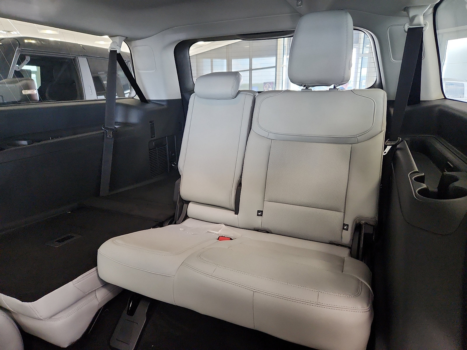 New 2027 Ford Expedition Max Platinum AWD/4WD image 7