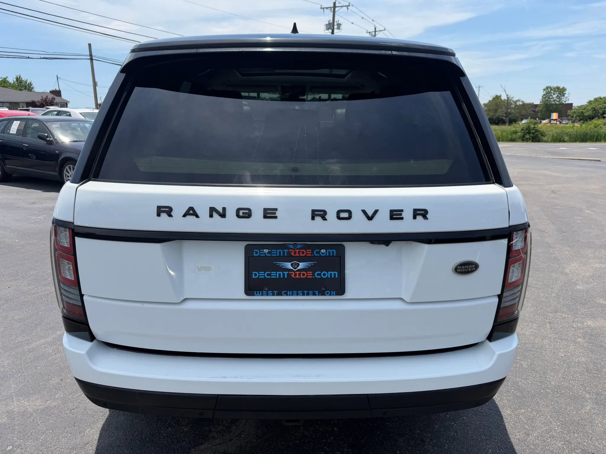 Used 2017 Land Rover Range Rover HSE AWD/4WD image 4