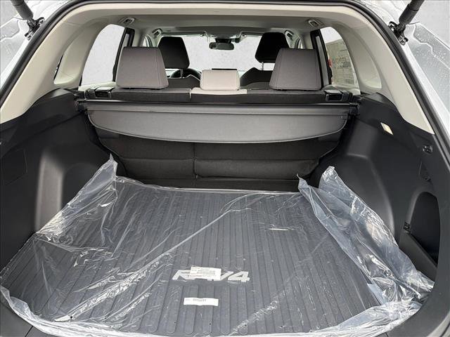 New 2025 Toyota RAV4 XLE image 23