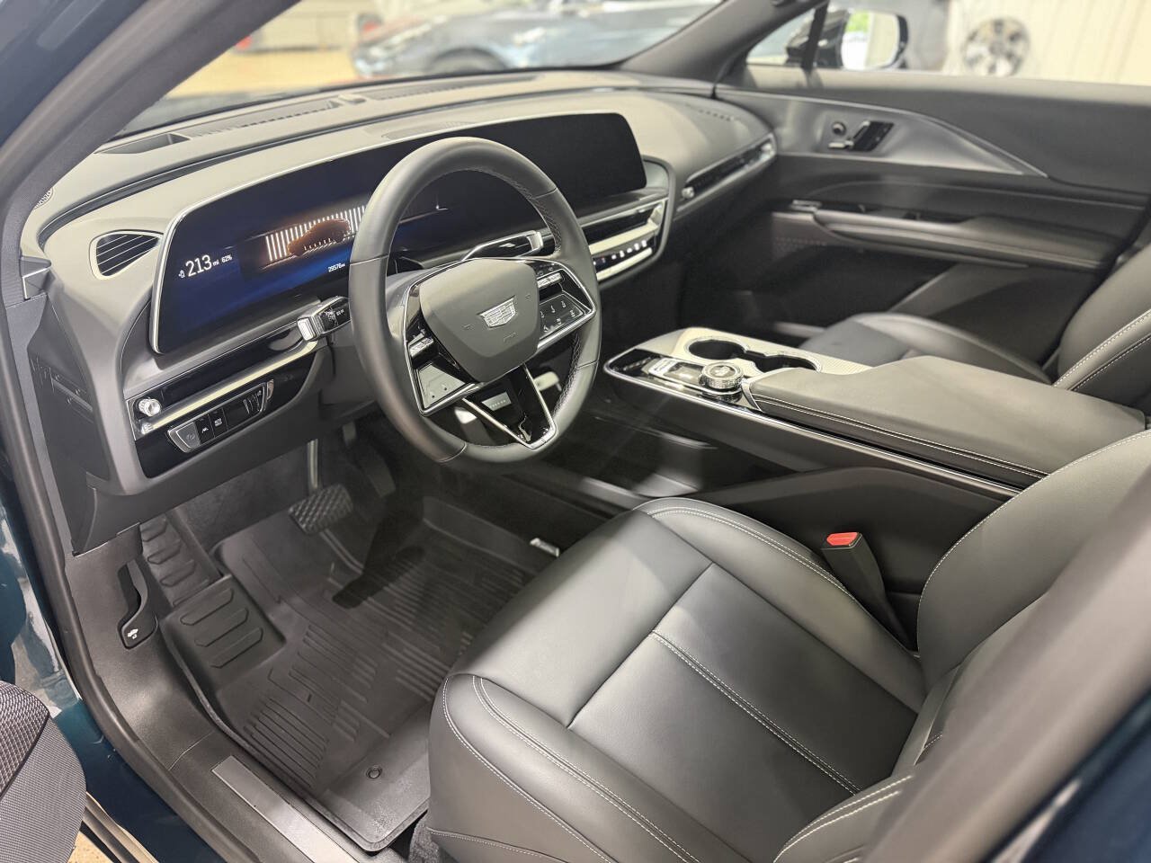 Used 2024 Cadillac Lyriq Tech w/ LPO, Floor Liner Package AWD/4WD image 34