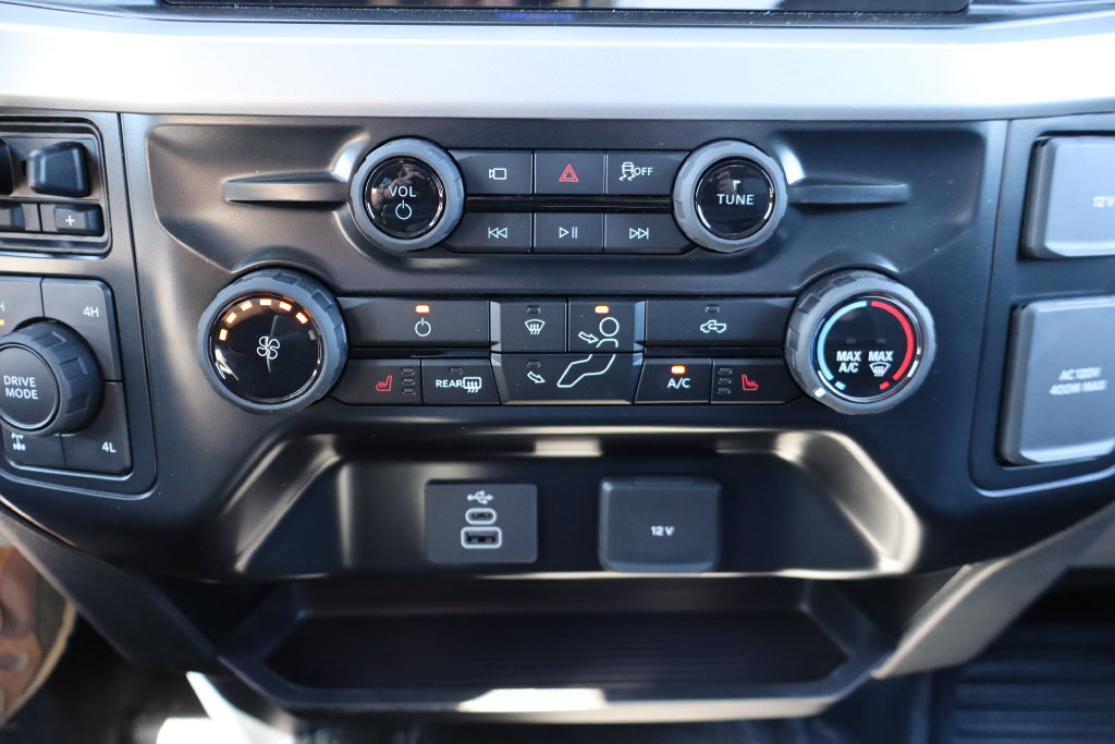 New 2026 Ford F250 XLT w/ XLT Premium Package AWD/4WD image 10