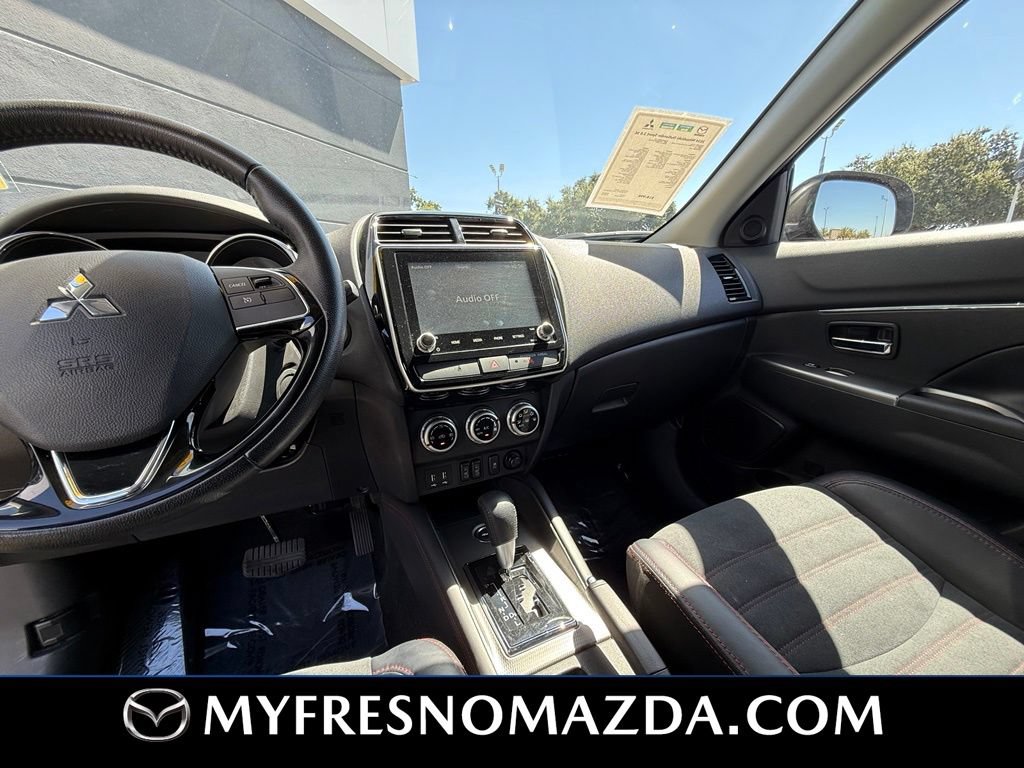 Used 2024 Mitsubishi Outlander Sport SE AWD/4WD image 23
