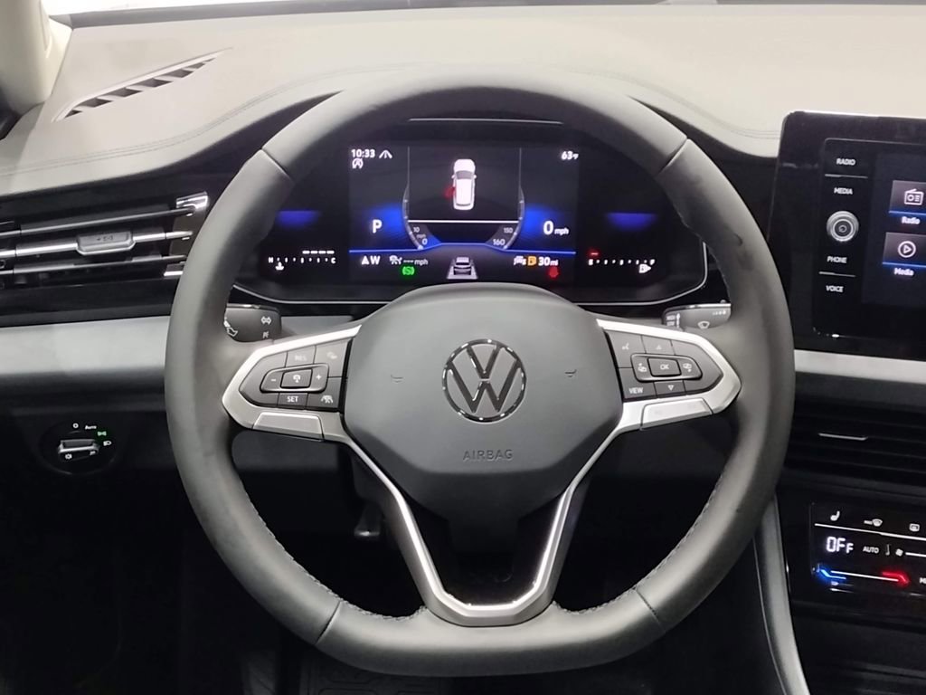 New 2025 Volkswagen Jetta SE image 30