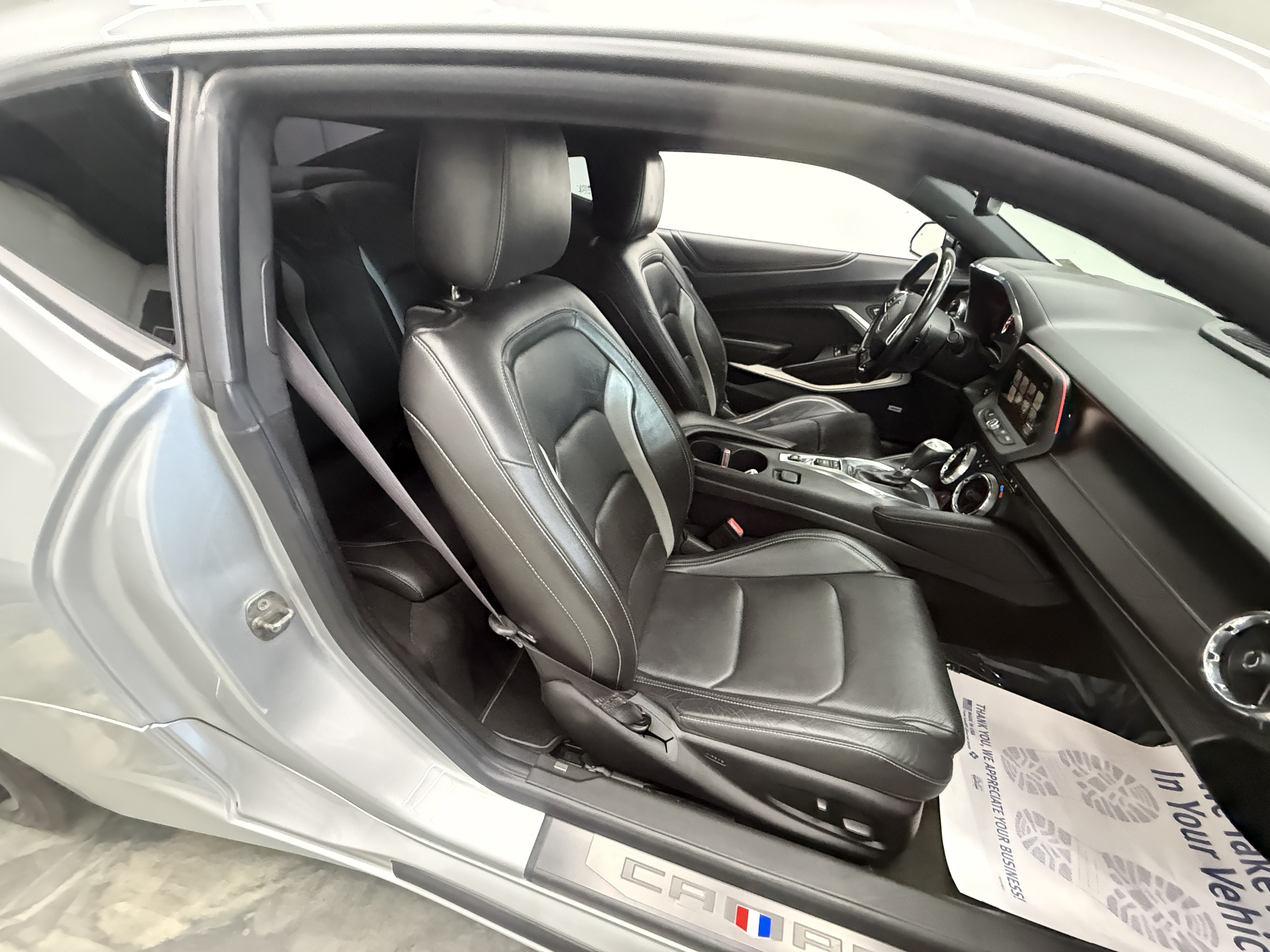 Used 2017 Chevrolet Camaro LT RWD image 18