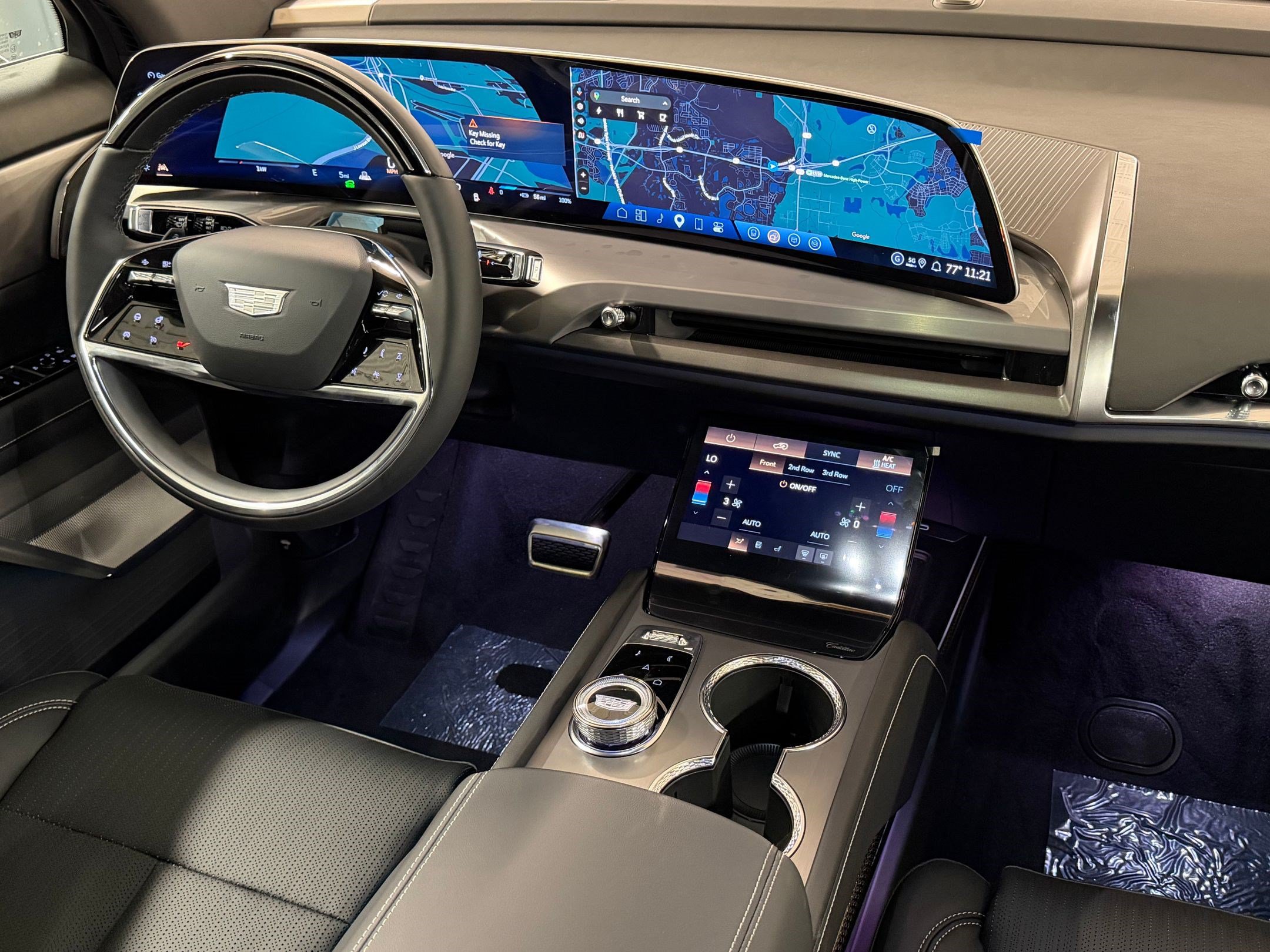 New 2027 Cadillac Vistiq Luxury AWD/4WD image 14