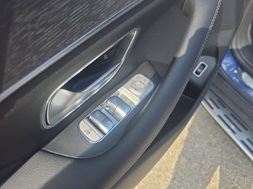 New 2027 Mercedes-Benz GLS 450 4MATIC image 11
