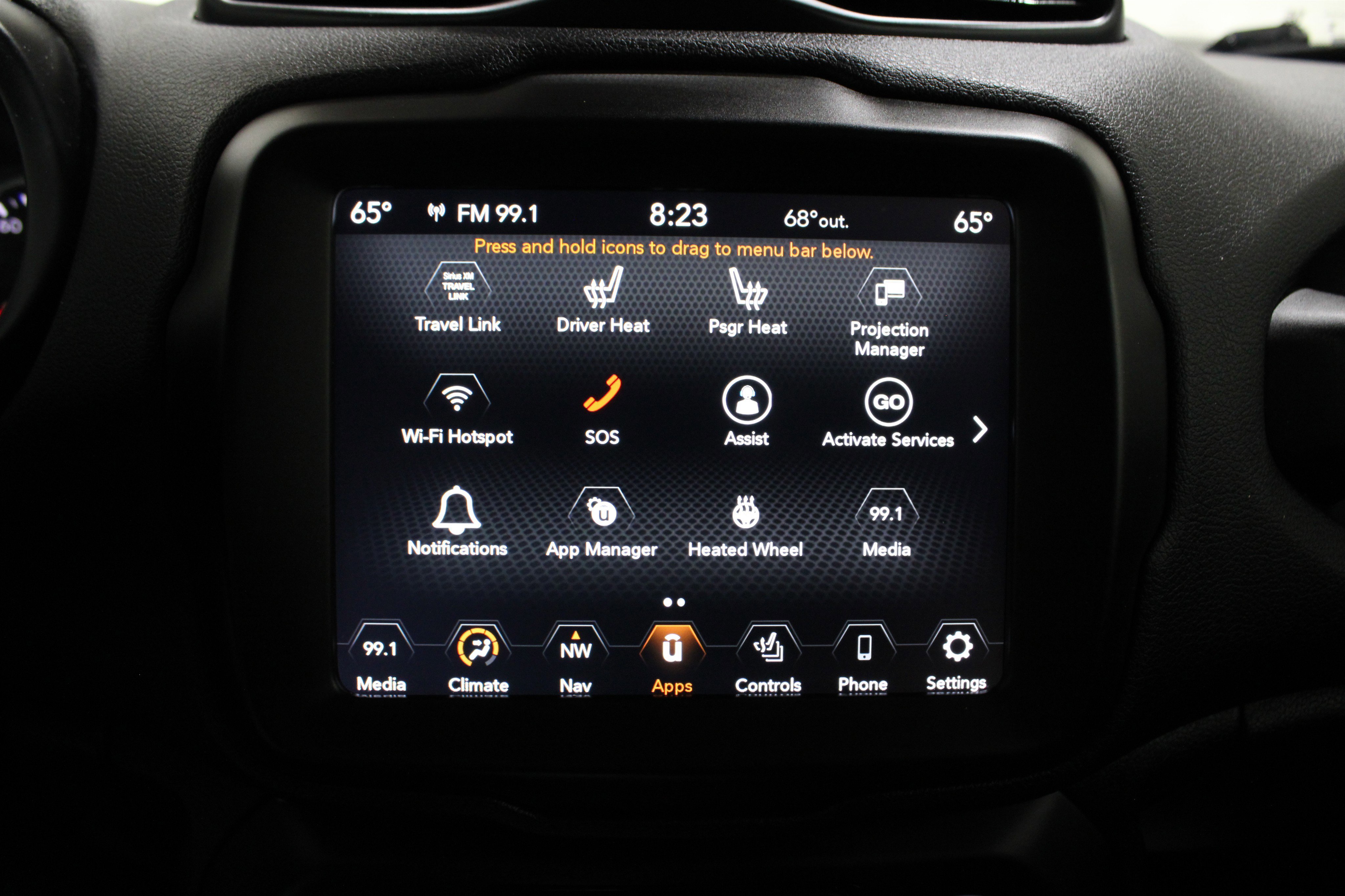 Used 2023 Jeep Renegade Latitude w/ Premium Group image 18