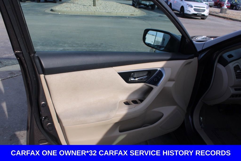 Used 2013 Nissan Altima 2.5 SV image 17