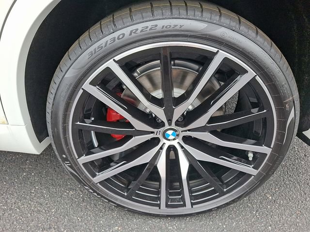 New 2026 BMW X5 M60i w/ Parking Assistance Package image 8