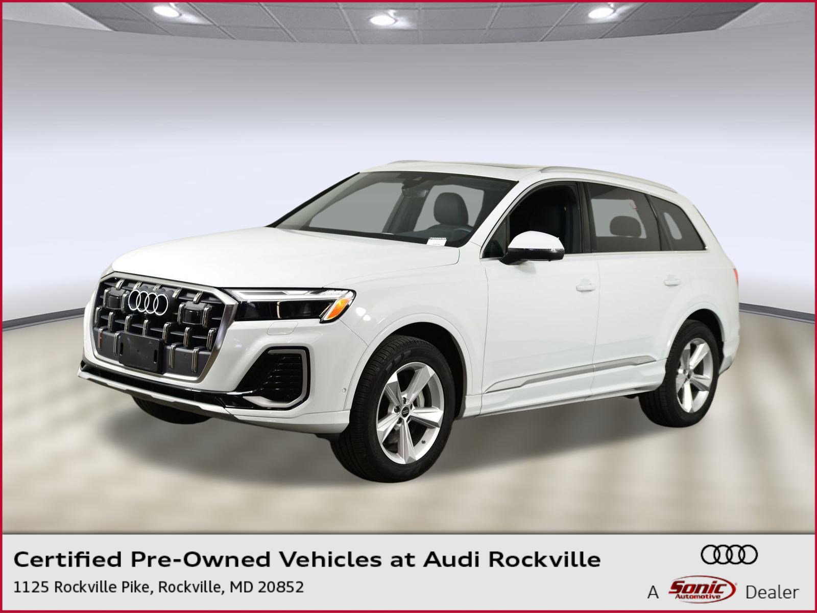 Used 2025 Audi Q7 Premium w/ Convenience Package image 1