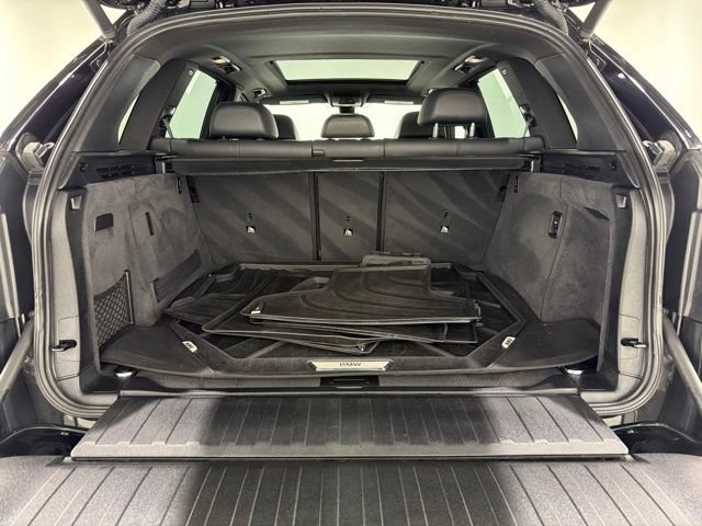 Used 2016 BMW X5 xDrive50i AWD/4WD image 25