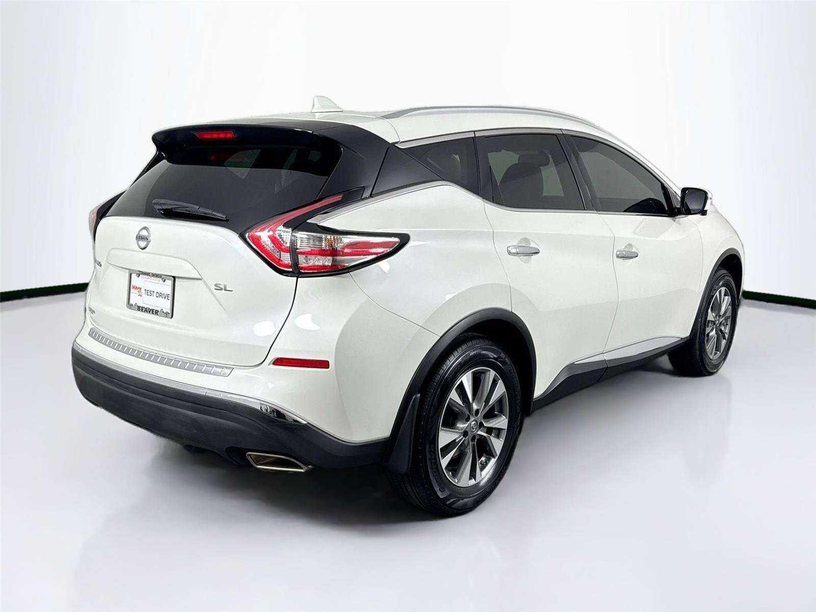 Used 2018 Nissan Murano SL w/ Cargo Package FWD image 2